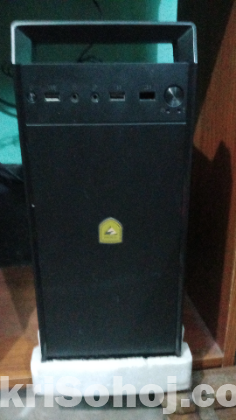 pc monitor (USED 5 mas) 20000 tk